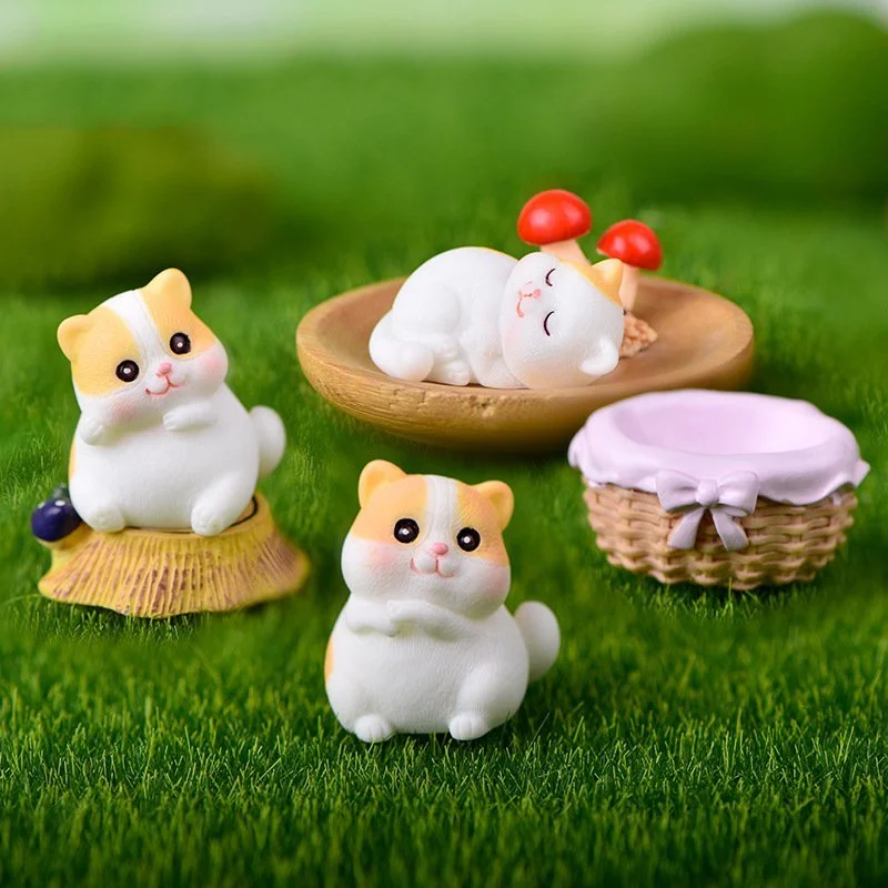 Cute Kitten Figurine Micro Landscape Cat Miniature DIY Home Desktop Ornaments Garden Moss Fairy Dollhouse Decoration 
Cute Kitten Figurine Micro Landscape Cat Miniature DIY Home Desktop Ornaments Garden Moss Fairy Dollhouse Decoration