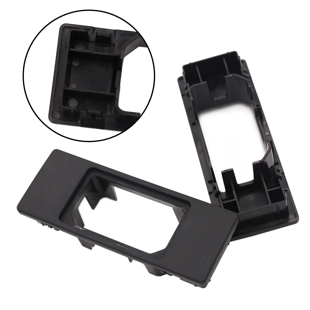 USB CARPLAY Interface Module Sync 3 Multi-Media Box Hub Cover HC3Z-19A387-B HU5Z-19A387-A Fit For Ford 2016-2018
USB CARPLAY Interface Module Sync 3 Multi-Media Box Hub Cover HC3Z-19A387-B HU5Z-19A387-A Fit For Ford 2016-2018