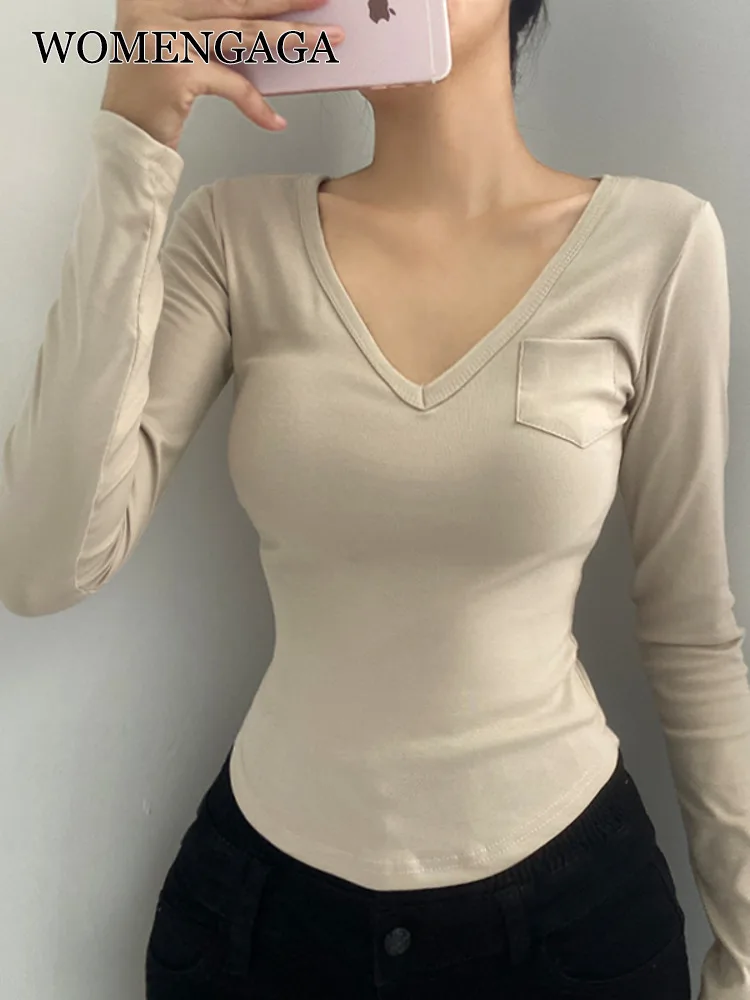 Хит продаж, сексуальная облегающая женская осенняя Базовая футболка womпорайзер с V-образным вырезом и длинным рукавом, облегающая футболка, модные топы, корейские женские футболки 4FAD
Хит продаж, сексуальная облегающая женская осенняя Базовая футболка womпорайзер с V-образным вырезом и длинным рукавом, облегающая футболка, модные топы, корейские женские футболки 4FAD