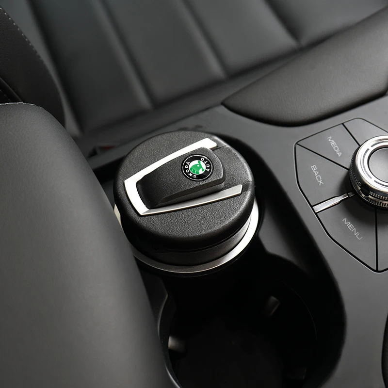 Portable Universal LED Car ashtray Car interior accessories For Skoda Kodiaq Fabia Kamiq Karoq Octavia 3 A5 A7 Rapid Scala Kami 
Portable Universal LED Car ashtray Car interior accessories For Skoda Kodiaq Fabia Kamiq Karoq Octavia 3 A5 A7 Rapid Scala Kami
