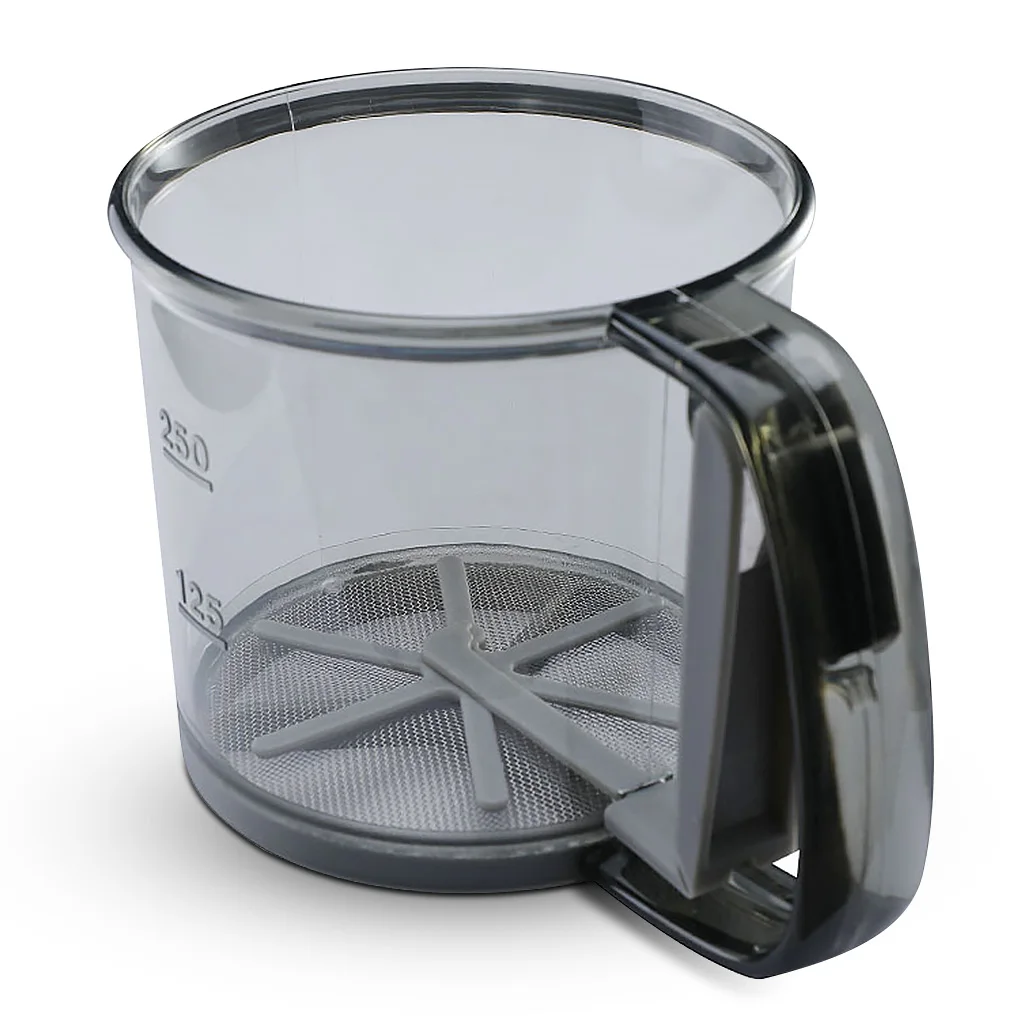 Сито для муки, сахарный сито, бытовой шейкер для пудры, пластиковая ручка, мерный стакан, Диспенсер, инструмент для выпечки
Сито для муки, сахарный сито, бытовой шейкер для пудры, пластиковая ручка, мерный стакан, Диспенсер, инструмент для выпечки