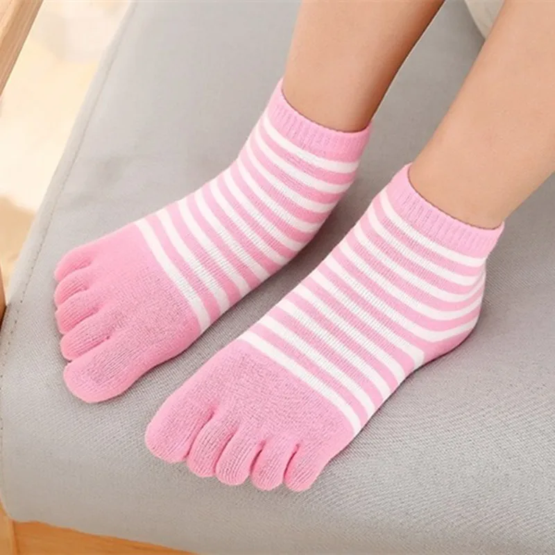 Kids Socks Multicolor Striped Children Cotton-finger for 4-12Y Boys Girls Casual Sports Breathable Five-toe Sock Clothes Stuff
Kids Socks Multicolor Striped Children Cotton-finger for 4-12Y Boys Girls Casual Sports Breathable Five-toe Sock Clothes Stuff
