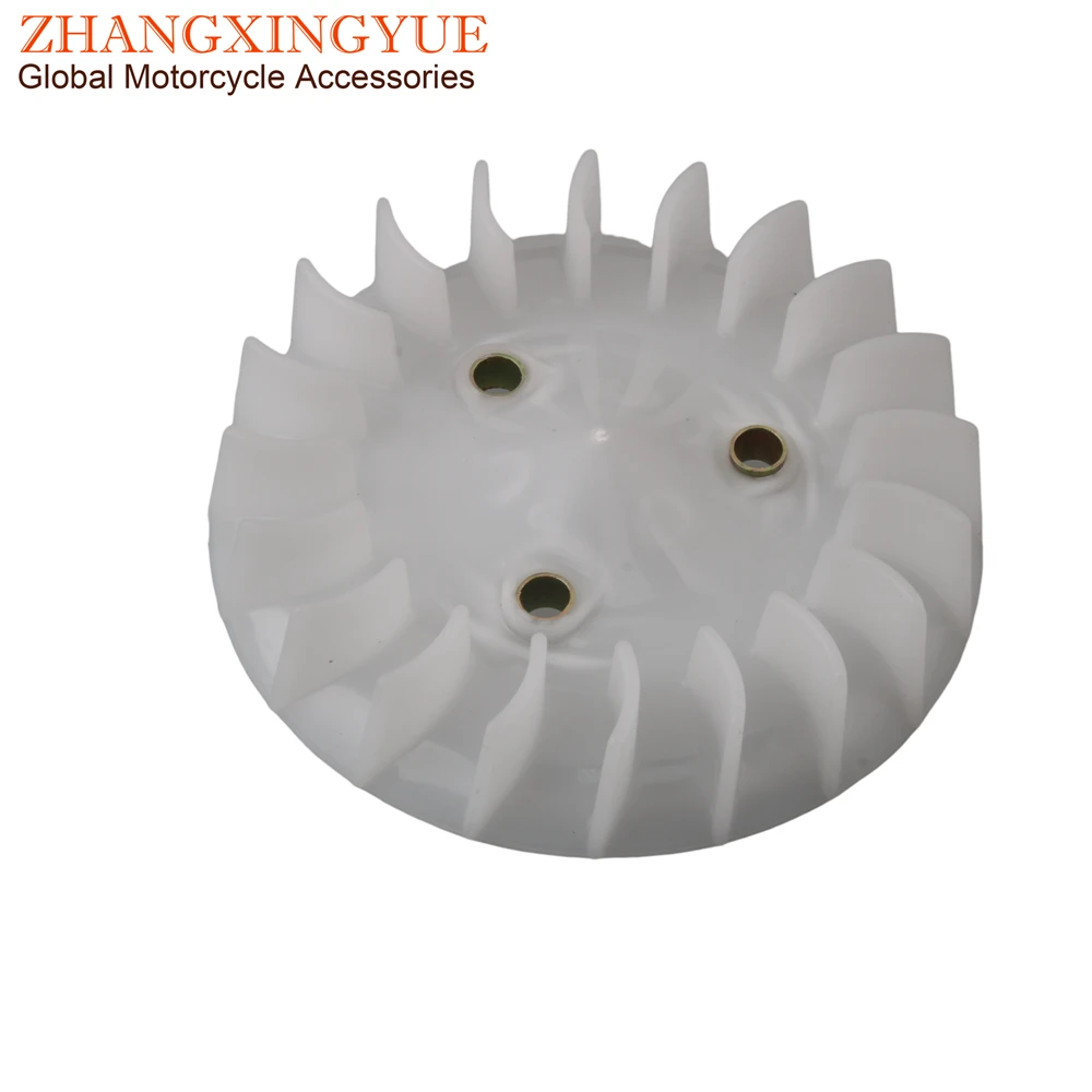 Вентилятор воздушного кожуха JOG50 для Yamaha Aerox 50-осе Beluga Breeze50 BWS50 CRZ Jog Neos Slider 50cc 2T Razz Sh50 1YU-12611-01-00
Вентилятор воздушного кожуха JOG50 для Yamaha Aerox 50-осе Beluga Breeze50 BWS50 CRZ Jog Neos Slider 50cc 2T Razz Sh50 1YU-12611-01-00