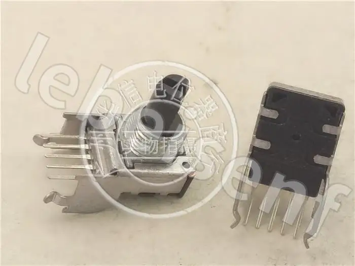 3pcs for Japanese NOBLE 142-type horizontal double potentiometer A203 A20K / 5 feet long leg Handle length 13MMF
3pcs for Japanese NOBLE 142-type horizontal double potentiometer A203 A20K / 5 feet long leg Handle length 13MMF