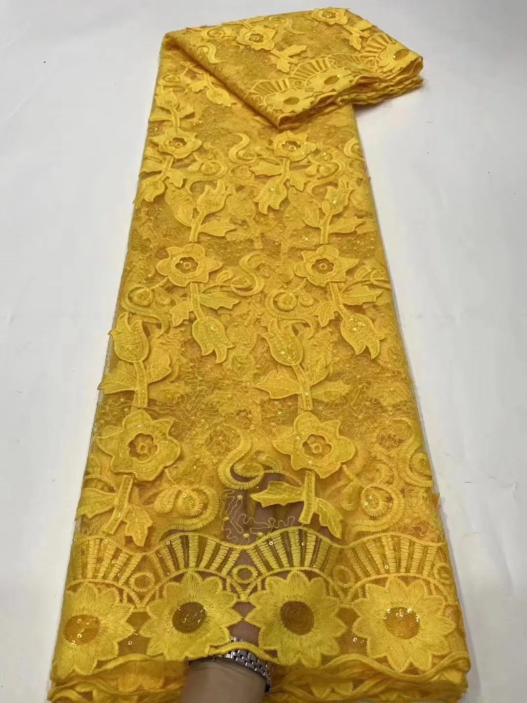 Sequin Lace African Lace Fabric yellow 2023 High Quality Lace French Lace Fabric Mesh Nigerian Lace Fabrics For Wedding Dress
Sequin Lace African Lace Fabric yellow 2023 High Quality Lace French Lace Fabric Mesh Nigerian Lace Fabrics For Wedding Dress