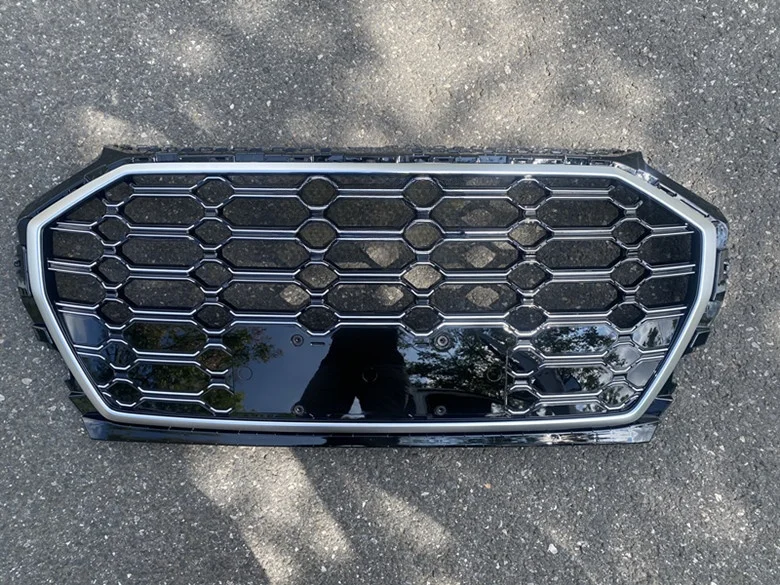 Для Audi Q5 SQ5 Racing Grills 2021 2022 2023 2024 гриль сотовый капот передний бампер сетчатая накладка автомобильные аксессуары
Для Audi Q5 SQ5 Racing Grills 2021 2022 2023 2024 гриль сотовый капот передний бампер сетчатая накладка автомобильные аксессуары