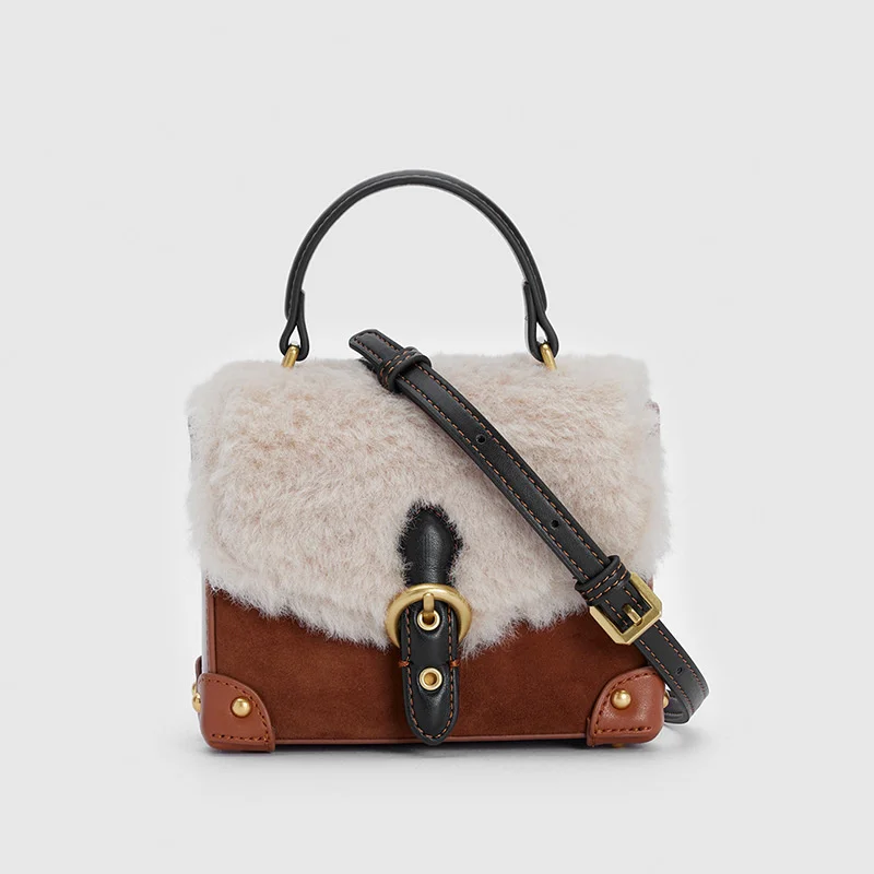 Fashion Winter Solid Color Fluffy Fleece Messenger Bags for Women 2023 Retro Clasp Shoulder Crossbody Purse Flap Street Handbags
Fashion Winter Solid Color Fluffy Fleece Messenger Bags for Women 2023 Retro Clasp Shoulder Crossbody Purse Flap Street Handbags