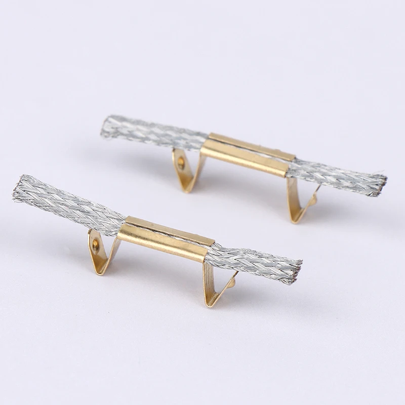 Контактные щётки для Carrera Go 143/132
Контактные щётки для Carrera Go 143/132