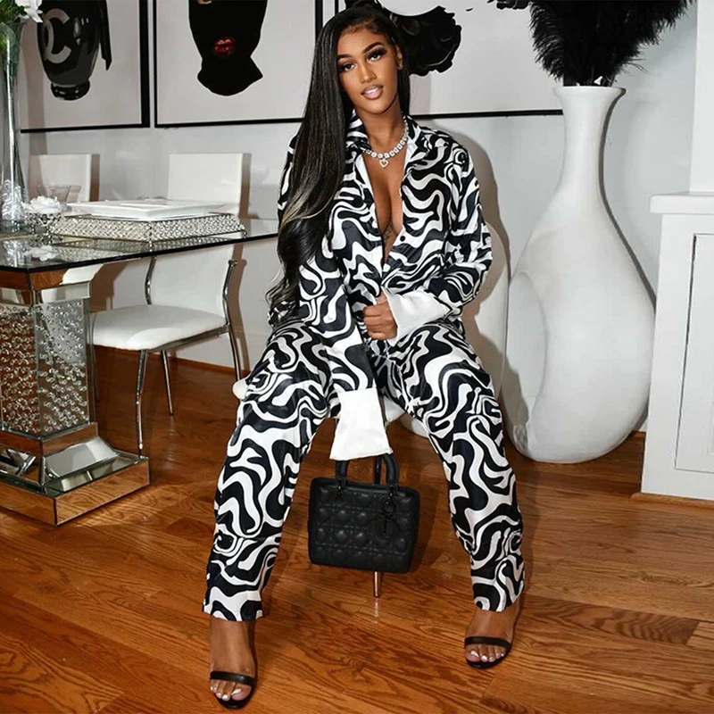 Женский спортивный костюм, Элегантная блузка с длинным рукавом на шнуровке и брюки с рисунком в виде растений, осень
Женский спортивный костюм, Элегантная блузка с длинным рукавом на шнуровке и брюки с рисунком в виде растений, осень