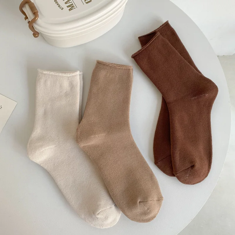 Women Socks Winter Thick 2022 New Warm Fashion Solid Color Japanese Style Retro Color Cotton Warm Long Terry Socks For Women
Women Socks Winter Thick 2022 New Warm Fashion Solid Color Japanese Style Retro Color Cotton Warm Long Terry Socks For Women
