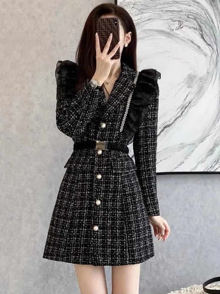 2023 French Vintage Small Fragrance Dresses For Women Lace Patchwork Houndstooth Single Breasted Slim Waist Elegant Mini Dress
2023 French Vintage Small Fragrance Dresses For Women Lace Patchwork Houndstooth Single Breasted Slim Waist Elegant Mini Dress