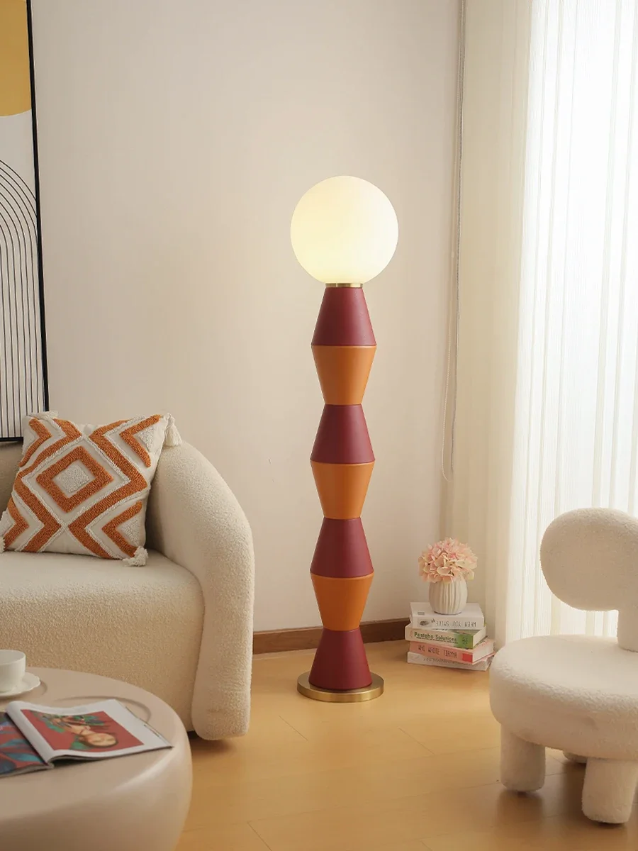 Simple Leather Floor Lamp Nordic Living Room Bedroom Vertical Table Lamp beside Sofa Eye Protection Ambience Light
Simple Leather Floor Lamp Nordic Living Room Bedroom Vertical Table Lamp beside Sofa Eye Protection Ambience Light