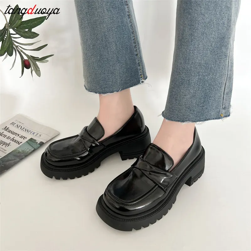 Oxford Shoes Women's Chunky Leather Shoes Thick Heel Platform Loafers Black Pumps 2022 spring Slip on Lolita Shoes for Ladies
Oxford Shoes Women's Chunky Leather Shoes Thick Heel Platform Loafers Black Pumps 2022 spring Slip on Lolita Shoes for Ladies