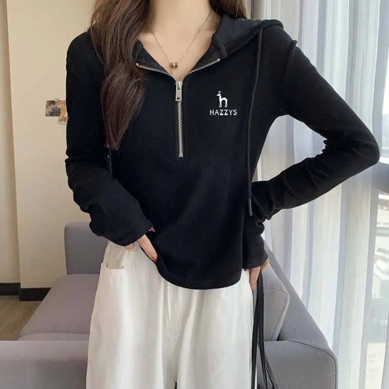 HAZZYS Women For Wear Slim Fit Hoodie Sweater Pullover Lapel Zipper Long Sleeve Female Spring Chic Tops For Golf Casual Solid
HAZZYS Women For Wear Slim Fit Hoodie Sweater Pullover Lapel Zipper Long Sleeve Female Spring Chic Tops For Golf Casual Solid