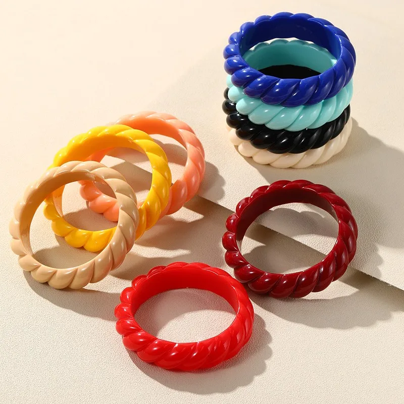 Модный очаровательный браслет в богемном стиле для женщин, трендовый большой круглый толстый браслет, браслет для девочек, винтажное акрил...
Модный очаровательный браслет в богемном стиле для женщин, трендовый большой круглый толстый браслет, браслет для девочек, винтажное акрил...