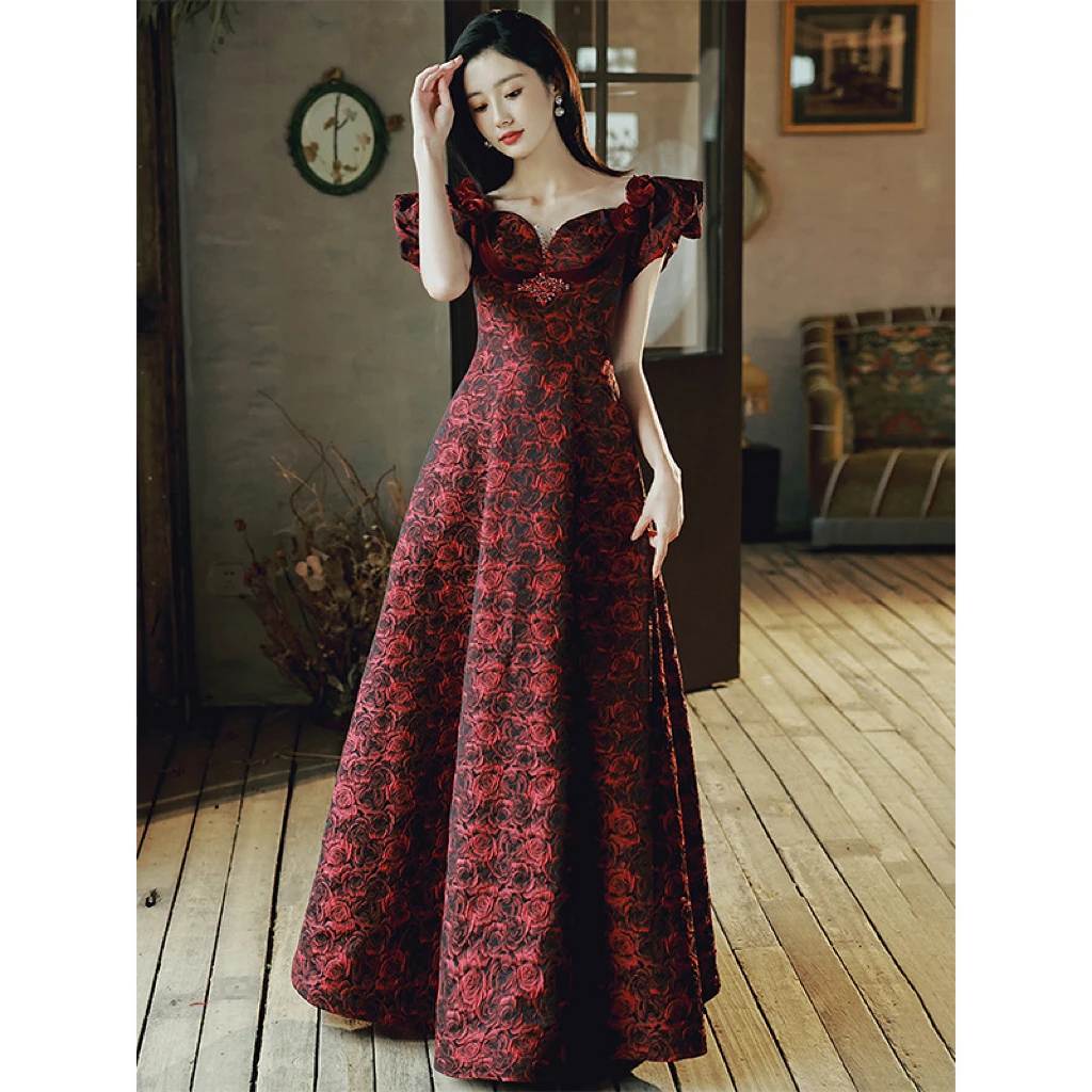 Burgundy Prom Dresses Floral Print Jacquard Luxury Cap Sleeve Strapless A-Line Satin Beading Women Evening Beach Party Gown 2023
Burgundy Prom Dresses Floral Print Jacquard Luxury Cap Sleeve Strapless A-Line Satin Beading Women Evening Beach Party Gown 2023