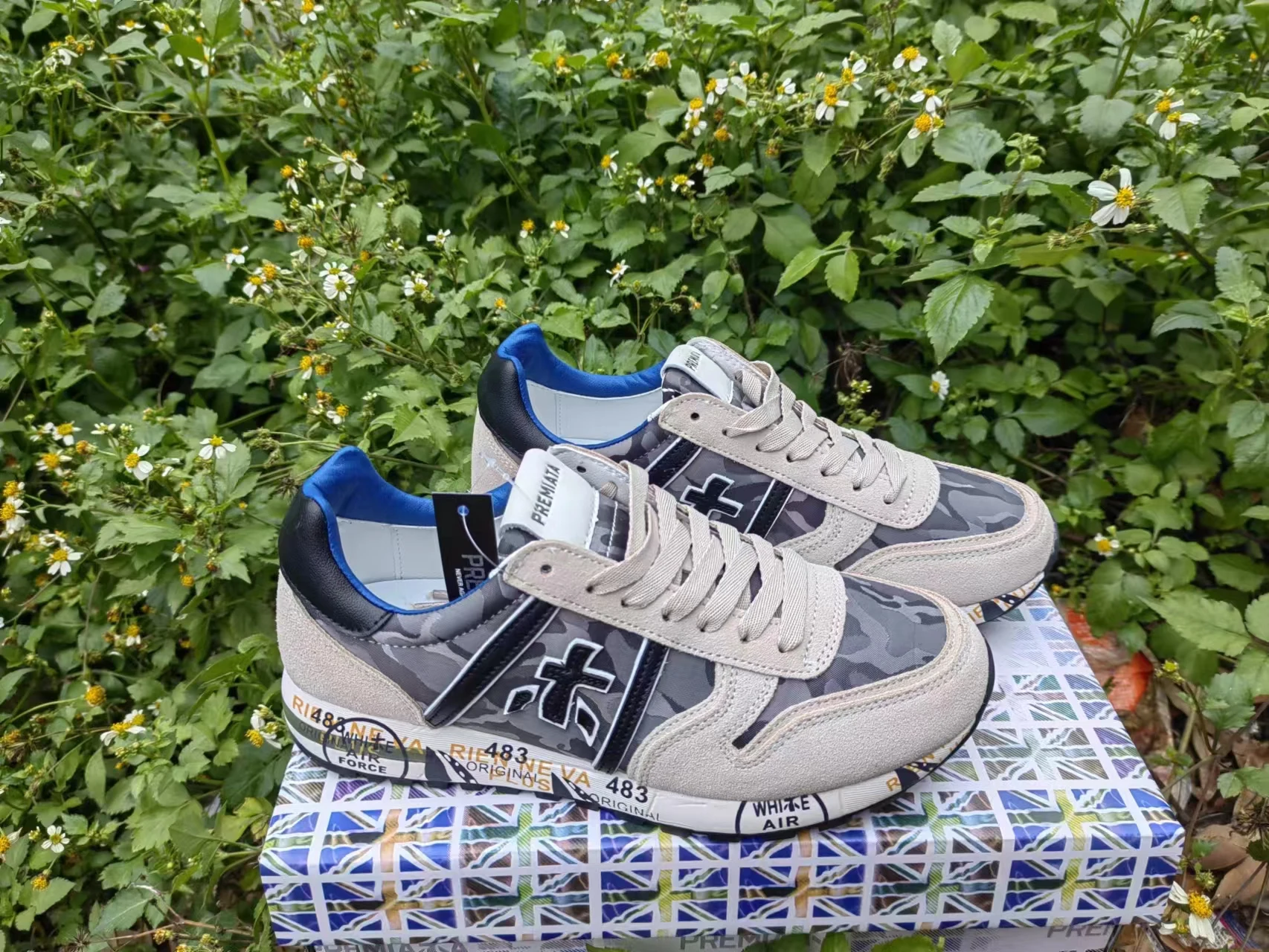Men's PREMIATA Shoes Fashion Lightning Skateboard Shoes Breathable Casual Shoes Student Couple Outdoor Sneakers Eur40-45
Men's PREMIATA Shoes Fashion Lightning Skateboard Shoes Breathable Casual Shoes Student Couple Outdoor Sneakers Eur40-45