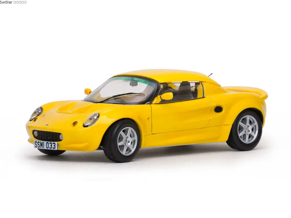 SunStar 1:18 1999 Lotus Elise 111S желтая/зеленая Ограниченная серия металлическая статическая модель автомобиля игрушка подарок
SunStar 1:18 1999 Lotus Elise 111S желтая/зеленая Ограниченная серия металлическая статическая модель автомобиля игрушка подарок