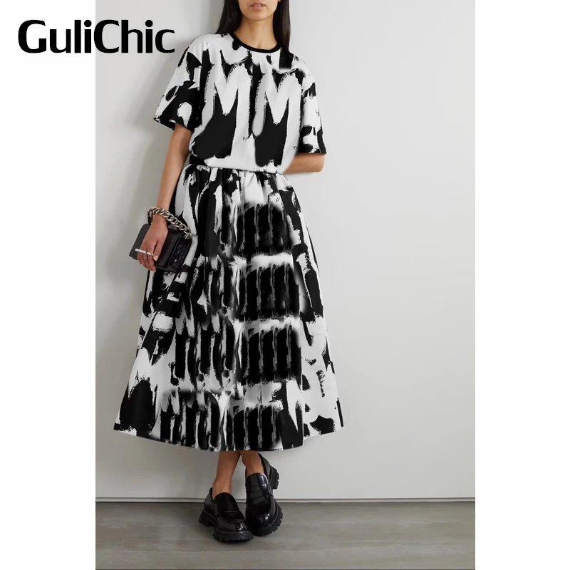 8.9 GuliChic Women Street Art Graffiti Letter Print Cotton T-Shirt Or Contrast Color High Waist Midi Skirt Set
8.9 GuliChic Women Street Art Graffiti Letter Print Cotton T-Shirt Or Contrast Color High Waist Midi Skirt Set