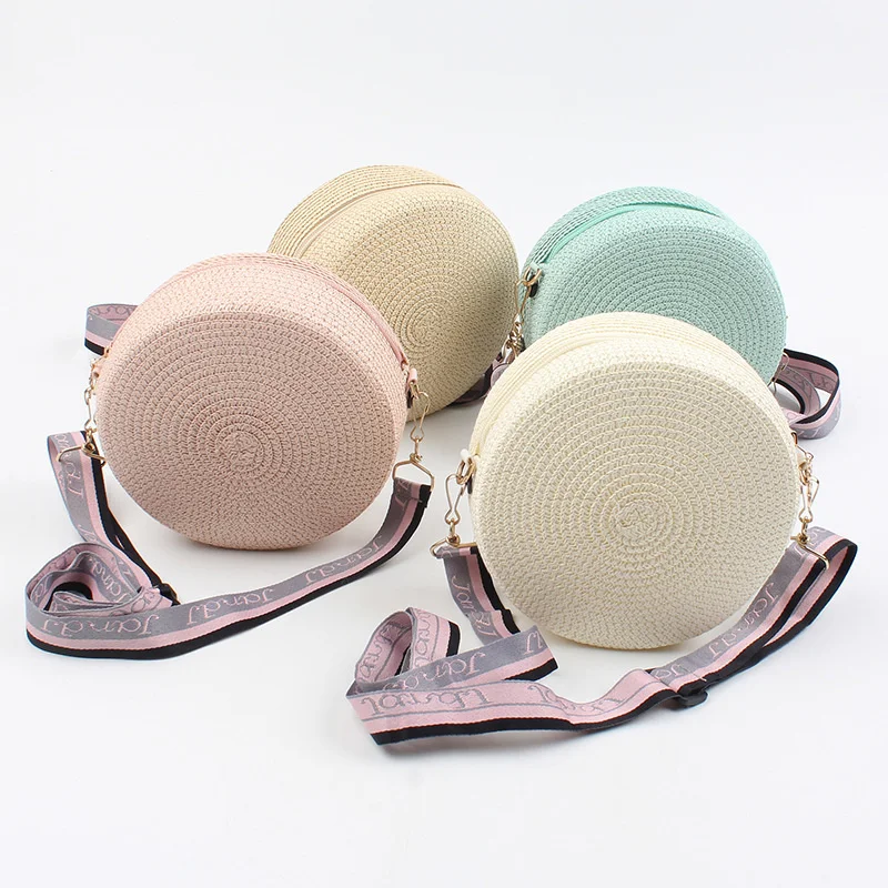 Summer Women Purse Round Crossbody Bag Solid Mini Woven Shoulder Ladies Zipper Retro Straw Knitted Girl Cute Wallet Handbag 2023
Summer Women Purse Round Crossbody Bag Solid Mini Woven Shoulder Ladies Zipper Retro Straw Knitted Girl Cute Wallet Handbag 2023