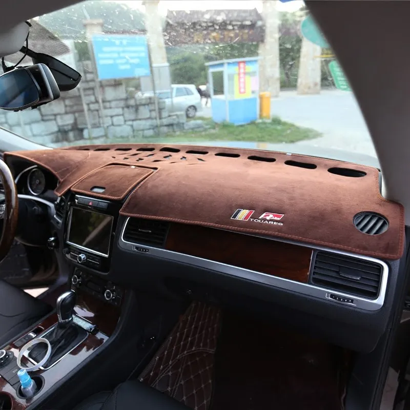 2011-2017 touareg dashboard sun shade V W car interior light mat professional protective interior refitting accessories
2011-2017 touareg dashboard sun shade V W car interior light mat professional protective interior refitting accessories