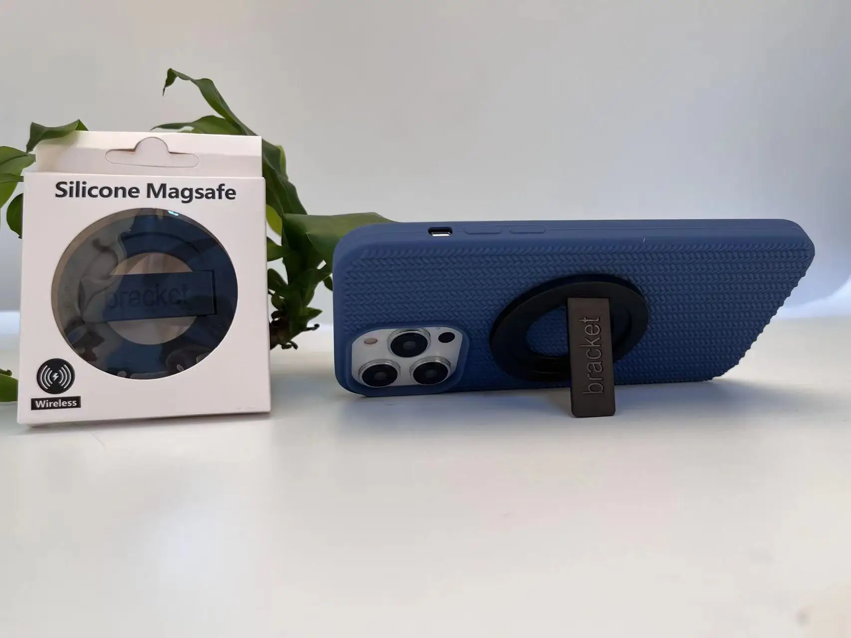 Magnetic Phone Holder for Iphone 14 13 12 Pro Max Magsafe Adjustable and Removable Soporte Para Celular for Phone Accessories
Magnetic Phone Holder for Iphone 14 13 12 Pro Max Magsafe Adjustable and Removable Soporte Para Celular for Phone Accessories