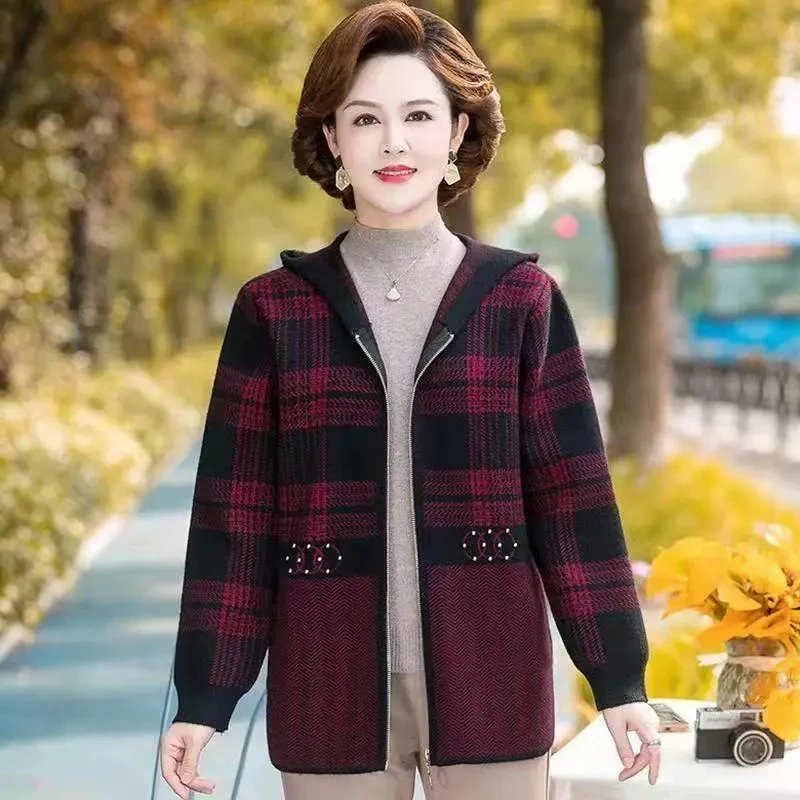 New Spring Autumn Old People's Woolen Coat Women's Loose 6XL Outerwear Hooded Zipper Mother's Cardigan Jacket Female Overcoat
New Spring Autumn Old People's Woolen Coat Women's Loose 6XL Outerwear Hooded Zipper Mother's Cardigan Jacket Female Overcoat