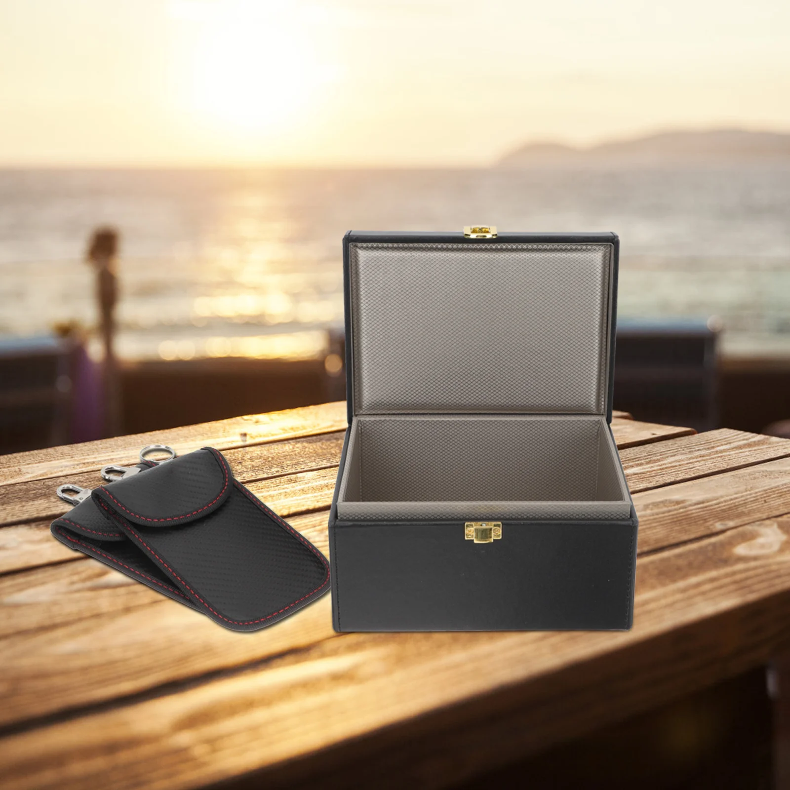 Signal Shielding Box Car Key Case Car Key Blocker Box Keychain Box Blocking Pouch Signal Jammer Pu Signal Blocker
Signal Shielding Box Car Key Case Car Key Blocker Box Keychain Box Blocking Pouch Signal Jammer Pu Signal Blocker