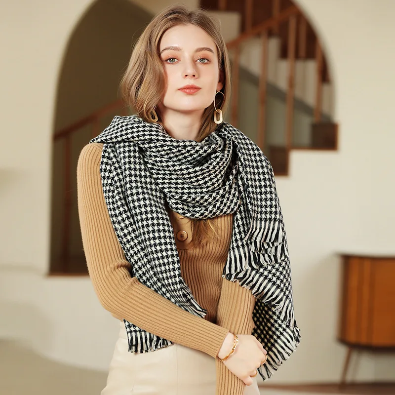Women Cashmere Plaid Scarf Winter Warm Shawl Wrap Bufanda Female Pashmina Foulard Long Thick Blanket Lady Stoles
Women Cashmere Plaid Scarf Winter Warm Shawl Wrap Bufanda Female Pashmina Foulard Long Thick Blanket Lady Stoles