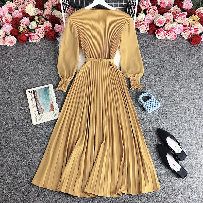 Spring Women Elegant Pleated Maxi Dress Solid Color V-Neck Long Sleeve Drawstring Casual Dress French Chic Office Lady Vestidos
Spring Women Elegant Pleated Maxi Dress Solid Color V-Neck Long Sleeve Drawstring Casual Dress French Chic Office Lady Vestidos