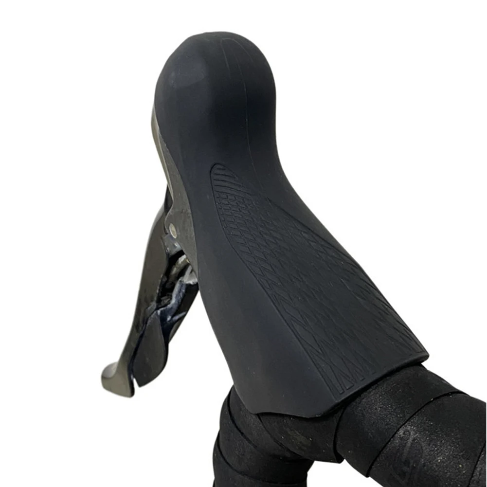 Improve Your Bike's Performance with Silica Gel Material Bicycle Shift Brake Lever Hood Cover for Ultegra 105 ST 6700 10 Speed
Improve Your Bike's Performance with Silica Gel Material Bicycle Shift Brake Lever Hood Cover for Ultegra 105 ST 6700 10 Speed