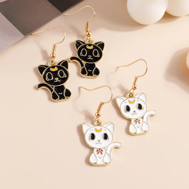 2 Pairs Cartoon Cat Drop Earrings for Jewelry Making Cute Animal Pendants Dangle Earrings Girls Party Jewelry Accessories
2 Pairs Cartoon Cat Drop Earrings for Jewelry Making Cute Animal Pendants Dangle Earrings Girls Party Jewelry Accessories