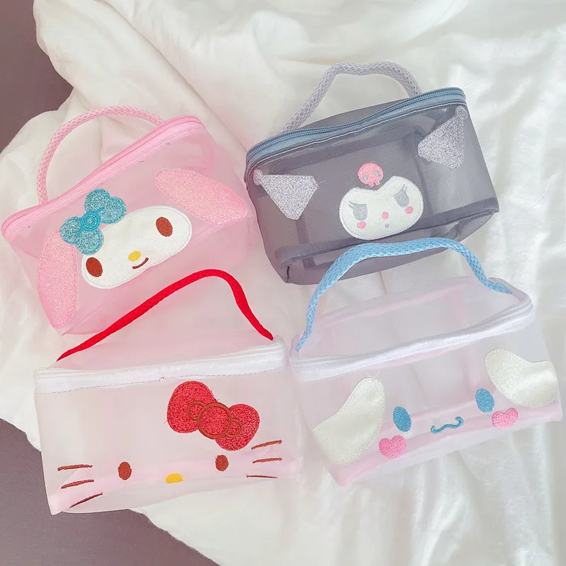 Kawaii Sanrio косметический чехол Hello Kittys Cinnamoroll Mymelody Kuromi аксессуары мультфильм милые аниме куклы подарок на день рождения
Kawaii Sanrio косметический чехол Hello Kittys Cinnamoroll Mymelody Kuromi аксессуары мультфильм милые аниме куклы подарок на день рождения