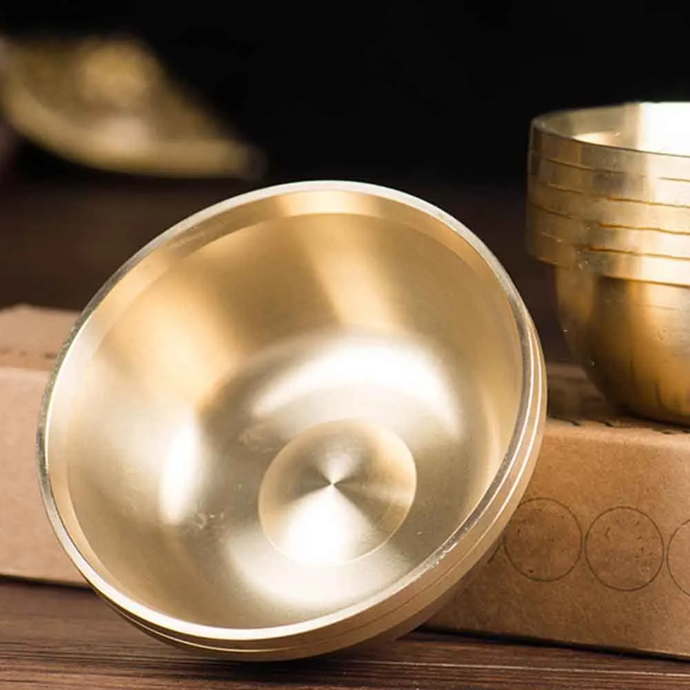 7pcs Religion Solid Craft Container Shrines Home Decor Water Offering Bowl Plat Bottom Tibet Tibetan Buddhist Supplies Ritual
7pcs Religion Solid Craft Container Shrines Home Decor Water Offering Bowl Plat Bottom Tibet Tibetan Buddhist Supplies Ritual