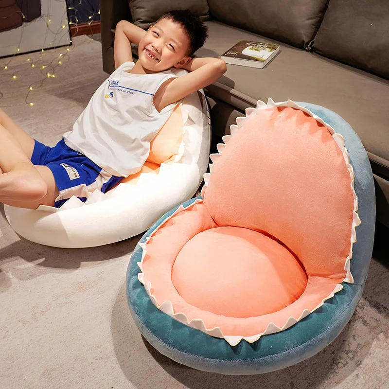 Daimeng Cute Shark Cartoon Animal Ground Putuan Office Sofa Comfortable Home Cushion Fashion Practical Floor mat
Daimeng Cute Shark Cartoon Animal Ground Putuan Office Sofa Comfortable Home Cushion Fashion Practical Floor mat