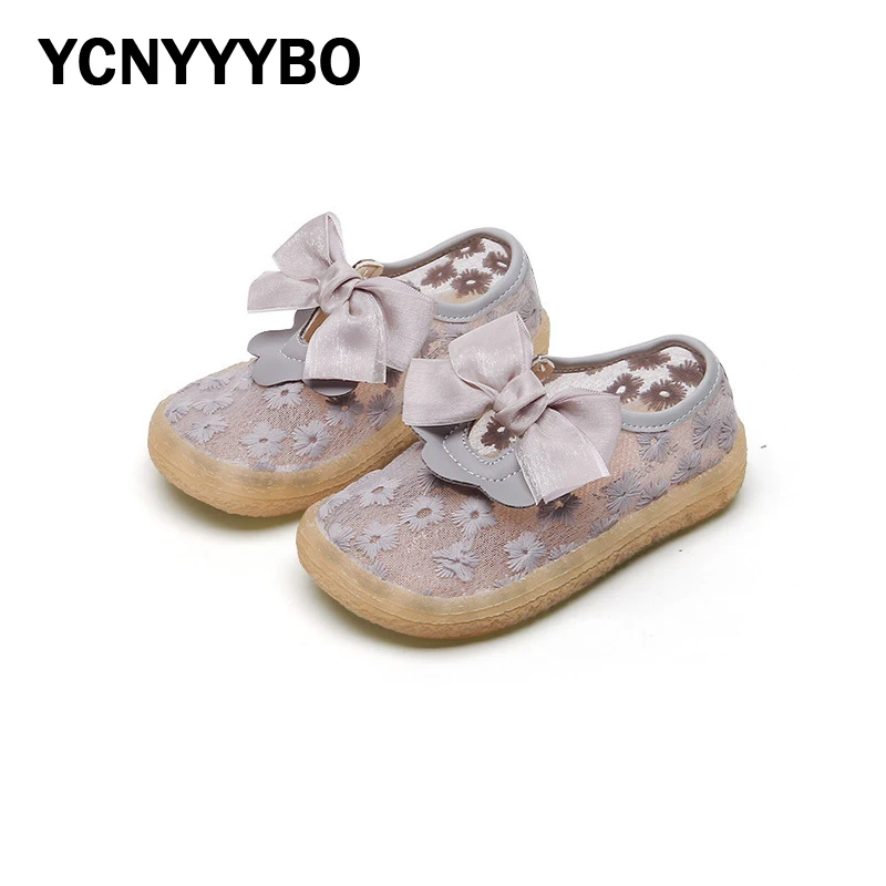 Лоферы для девочек, с кружевами, бежевые, без шнуровки, для вечерние, осени
Лоферы для девочек, с кружевами, бежевые, без шнуровки, для вечерние, осени