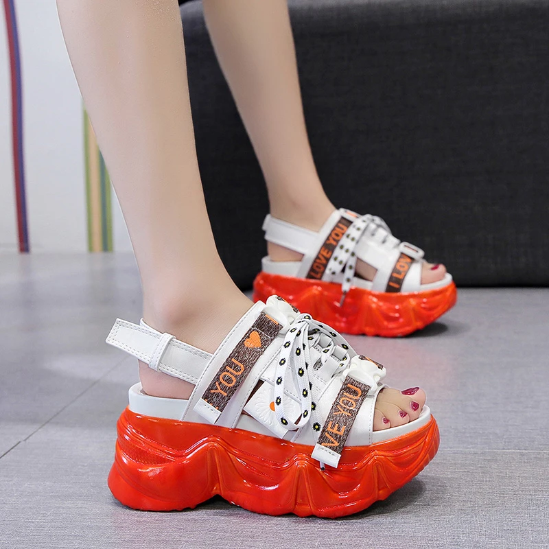 Summer Chunky Sandals Women 8.5cm Wedge High Heels Shoes Female Buckle Platform Leather Casual Summer Slippers Woman Sandal 2022 
Summer Chunky Sandals Women 8.5cm Wedge High Heels Shoes Female Buckle Platform Leather Casual Summer Slippers Woman Sandal 2022