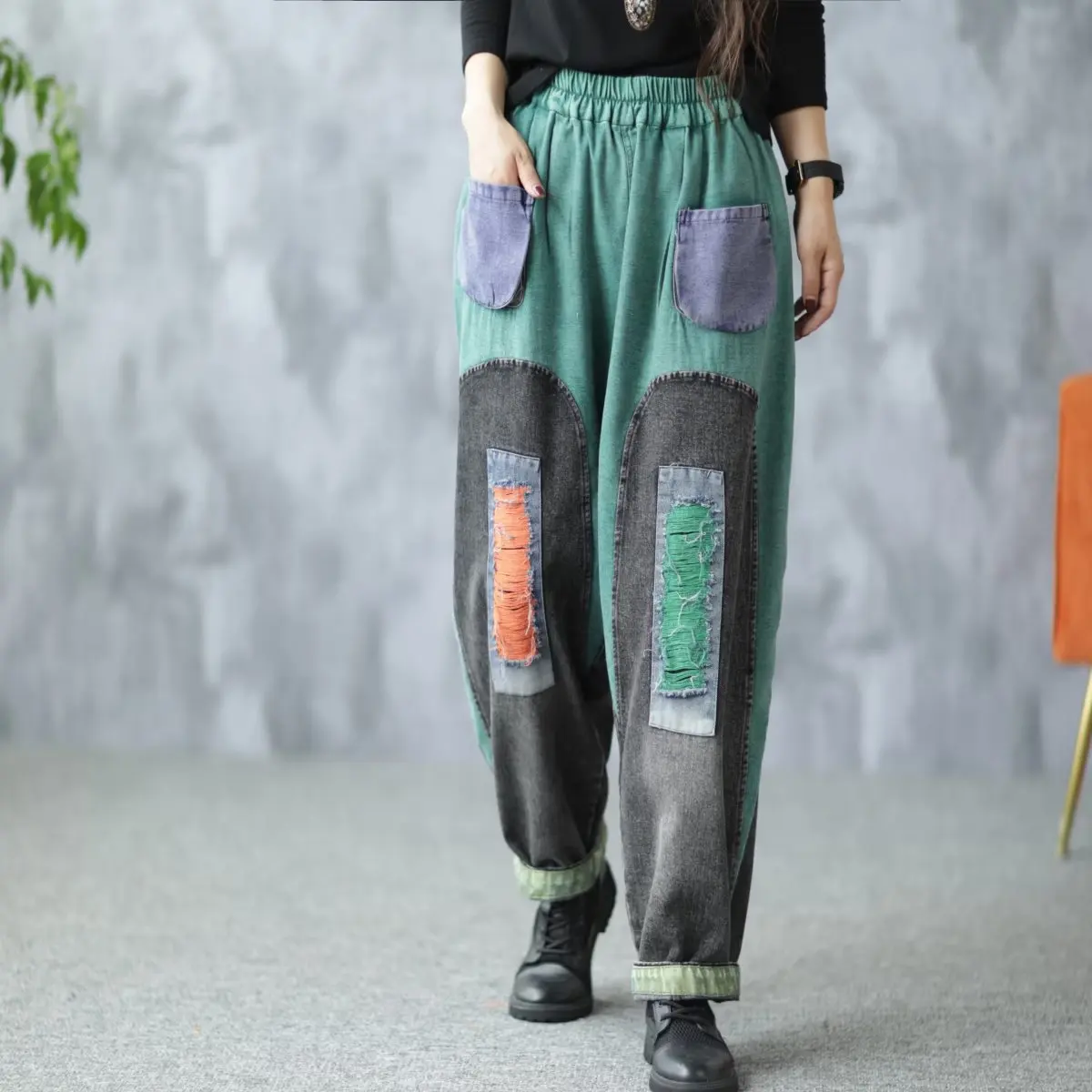 Лоскутные ковбойские брюки Harlan, женские свободные модные повседневные длинные джинсы с высокой талией и промытыми карманами и широкими штанинами
Лоскутные ковбойские брюки Harlan, женские свободные модные повседневные длинные джинсы с высокой талией и промытыми карманами и широкими штанинами