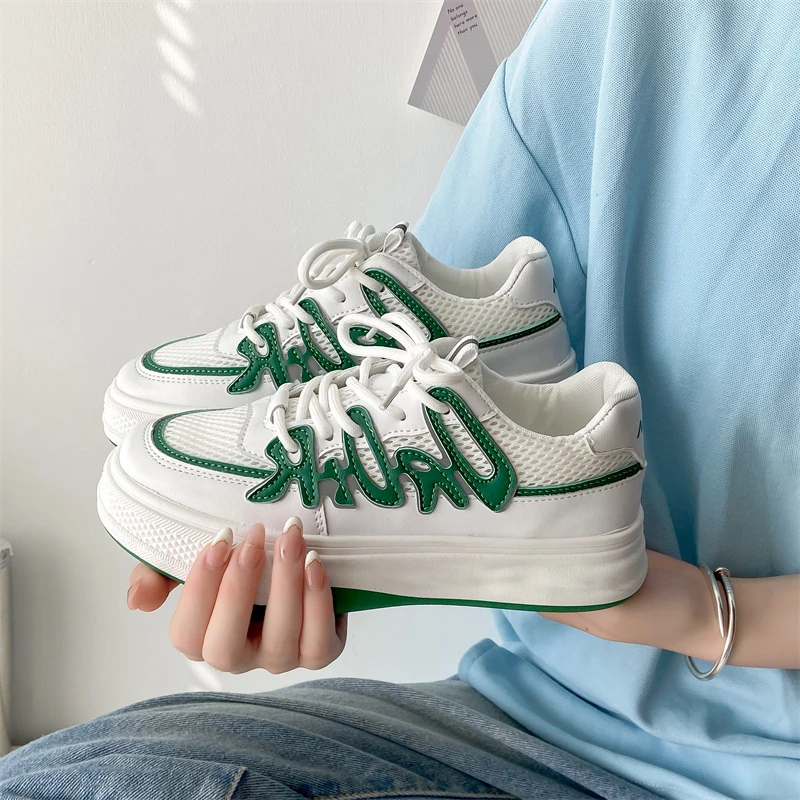 Кроссовки женские из дышащего сетчатого материала, плоская подошва, для ходьбы, теннисные туфли, модные белые, 2022
Кроссовки женские из дышащего сетчатого материала, плоская подошва, для ходьбы, теннисные туфли, модные белые, 2022