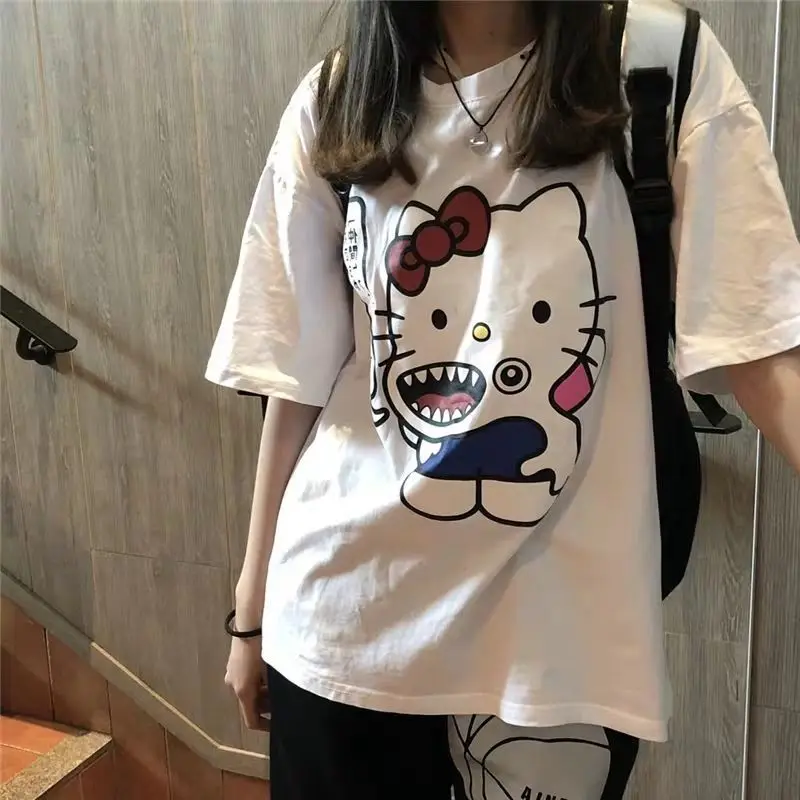 Футболка Takara Tomy Hello Kitty для мужчин и женщин, летняя хлопковая свободная парная Студенческая футболка с коротким рукавом и рукавом до локтя
Футболка Takara Tomy Hello Kitty для мужчин и женщин, летняя хлопковая свободная парная Студенческая футболка с коротким рукавом и рукавом до локтя