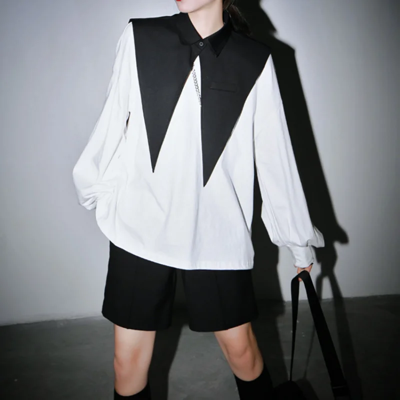 Lantern Long Sleeve White Tshirt and Large Pointed Collar Lack Cape Two Piece Set Women Streetwear Loose Tops Tees Shirts 1310
Lantern Long Sleeve White Tshirt and Large Pointed Collar Lack Cape Two Piece Set Women Streetwear Loose Tops Tees Shirts 1310