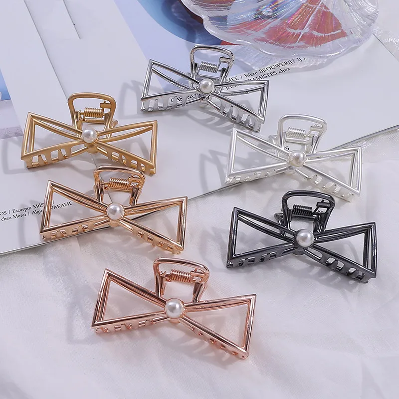 Fashion Rhinestone Pearl Hair Claw Crabs Clips Hair Claws Crystal Hairpin Hair Clip Accessories Black Hair Pins for Women
Fashion Rhinestone Pearl Hair Claw Crabs Clips Hair Claws Crystal Hairpin Hair Clip Accessories Black Hair Pins for Women