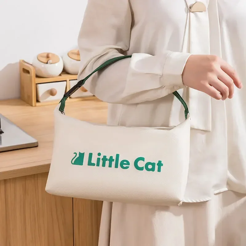 Cartoon Shape Lunch Bags Thicken Large Capacity Portable Outdoor Picnic Pouch Office Worker Students Insulation Thermal Box Item
Cartoon Shape Lunch Bags Thicken Large Capacity Portable Outdoor Picnic Pouch Office Worker Students Insulation Thermal Box Item