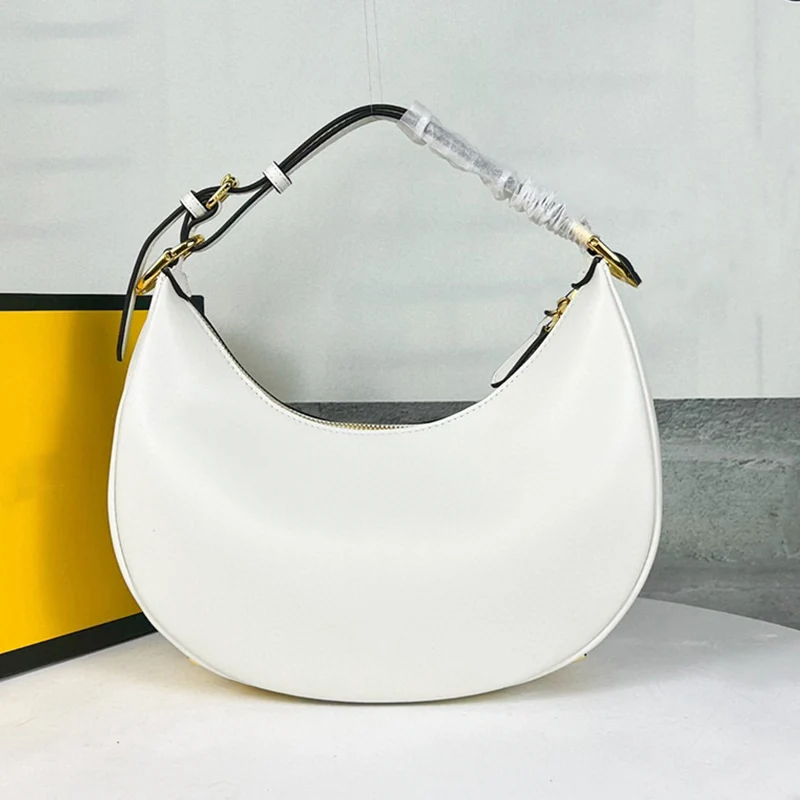 New Women's Shoulder Bag Luxury Brand Leather Handbag Fashion Casual Crescent Bag Large Letter Decorative Bag Women's Zipper Bag
New Women's Shoulder Bag Luxury Brand Leather Handbag Fashion Casual Crescent Bag Large Letter Decorative Bag Women's Zipper Bag