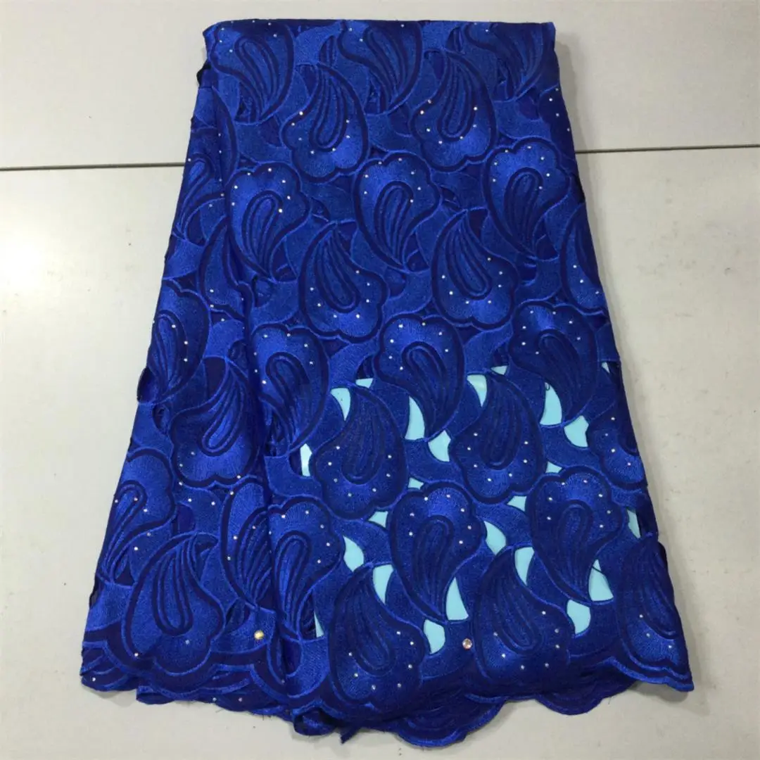 Cut Hole Embroidered Cotton Lace Fabric Flowers With Stones 5Yards High Quality French Nigerian Tissu Africain For Wedding Dress
Cut Hole Embroidered Cotton Lace Fabric Flowers With Stones 5Yards High Quality French Nigerian Tissu Africain For Wedding Dress