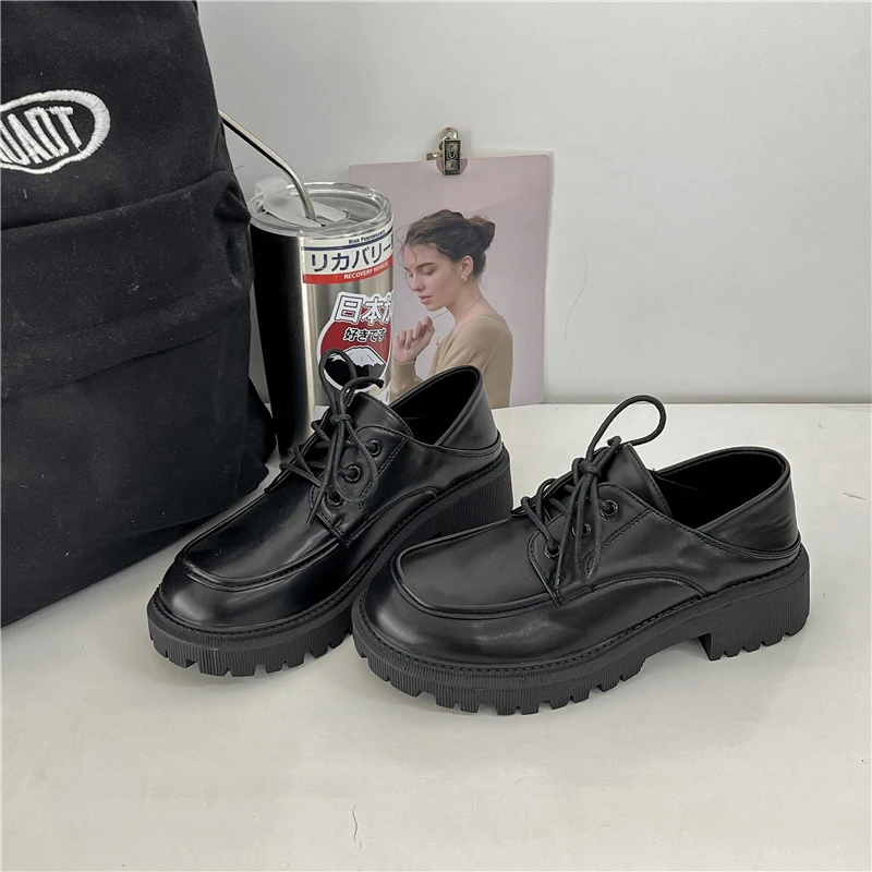 Lace-up Shoes Woman British Small Leather Shoes Women's Platform Heels Sexy spring 2023 New Retro Thick-soled Oxford Shoes women
Lace-up Shoes Woman British Small Leather Shoes Women's Platform Heels Sexy spring 2023 New Retro Thick-soled Oxford Shoes women