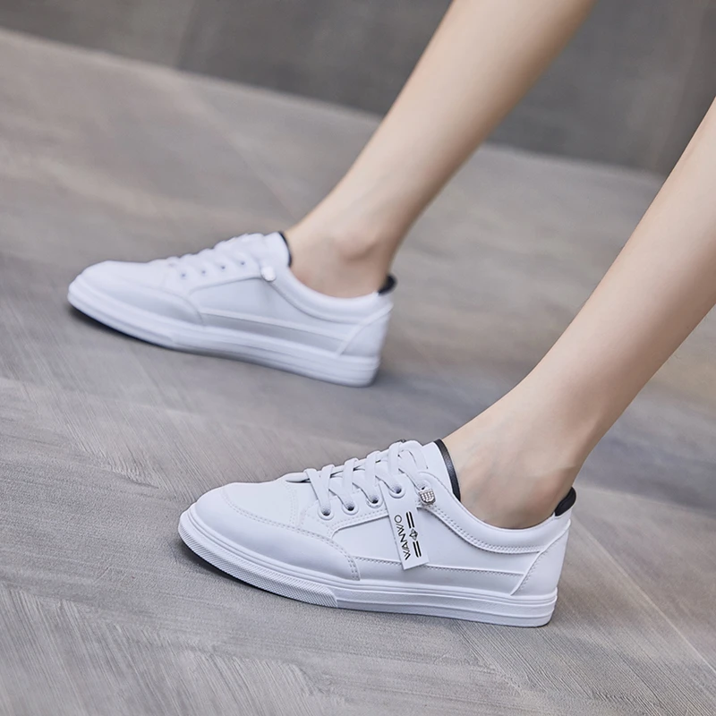 Women White Shoes 2021 Fashion Round Toe Platform Shoes Casual Shoes Women Lace Up Flats Women Loafers Breathable Non-slip
Women White Shoes 2021 Fashion Round Toe Platform Shoes Casual Shoes Women Lace Up Flats Women Loafers Breathable Non-slip