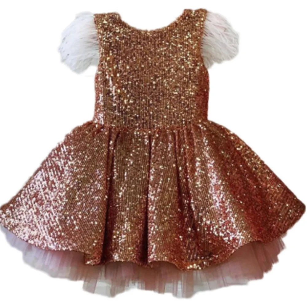 Торжественное свадебное платье принцессы с блестками, вечернее детское платье с перьями для дня рождения, одежда для девочек и подружек невесты, детская одежда
Торжественное свадебное платье принцессы с блестками, вечернее детское платье с перьями для дня рождения, одежда для девочек и подружек невесты, детская одежда