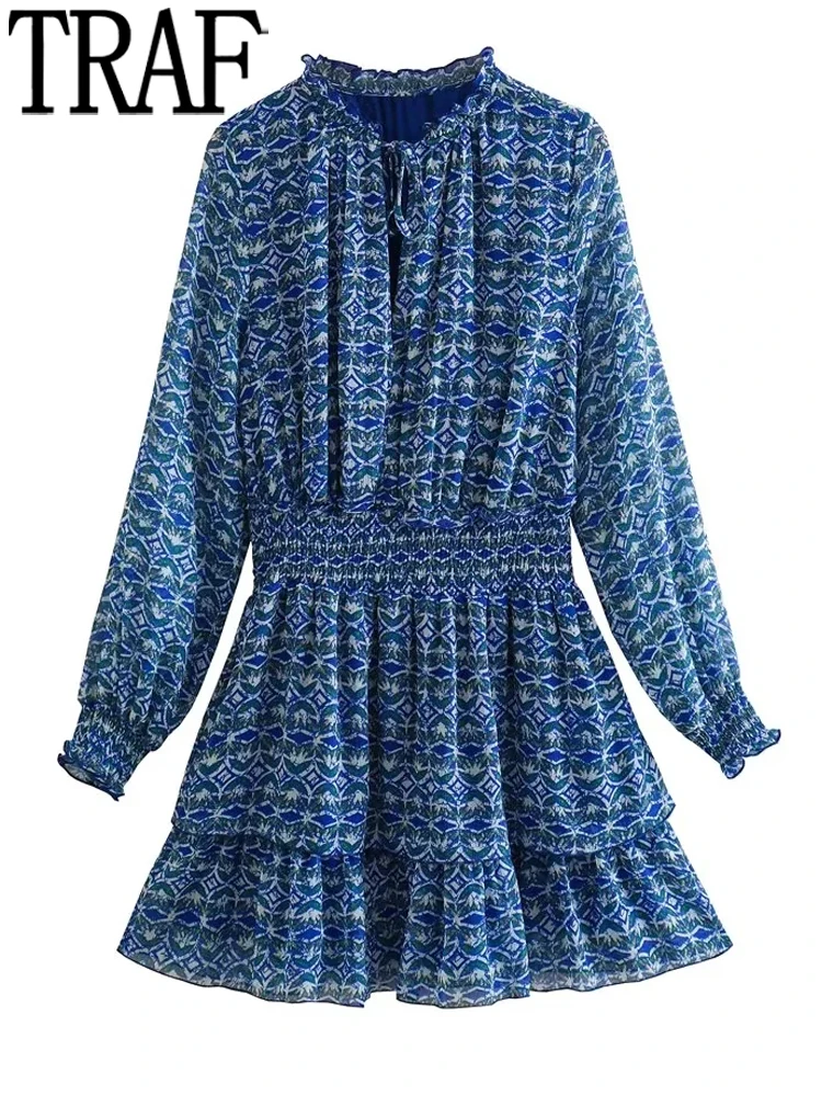 Платье женское летнее с оборками, длинным рукавом и рюшами
Платье женское летнее с оборками, длинным рукавом и рюшами