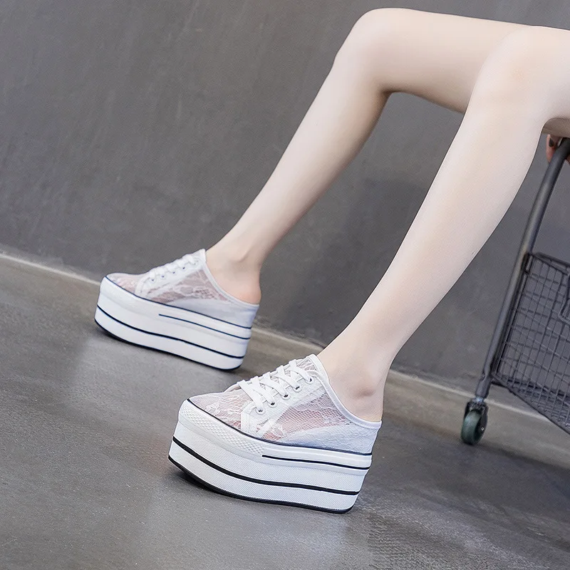 Inside heighten net surface small white shoe female summer new lazy slippers female lace net red breathable half slipper head
Inside heighten net surface small white shoe female summer new lazy slippers female lace net red breathable half slipper head